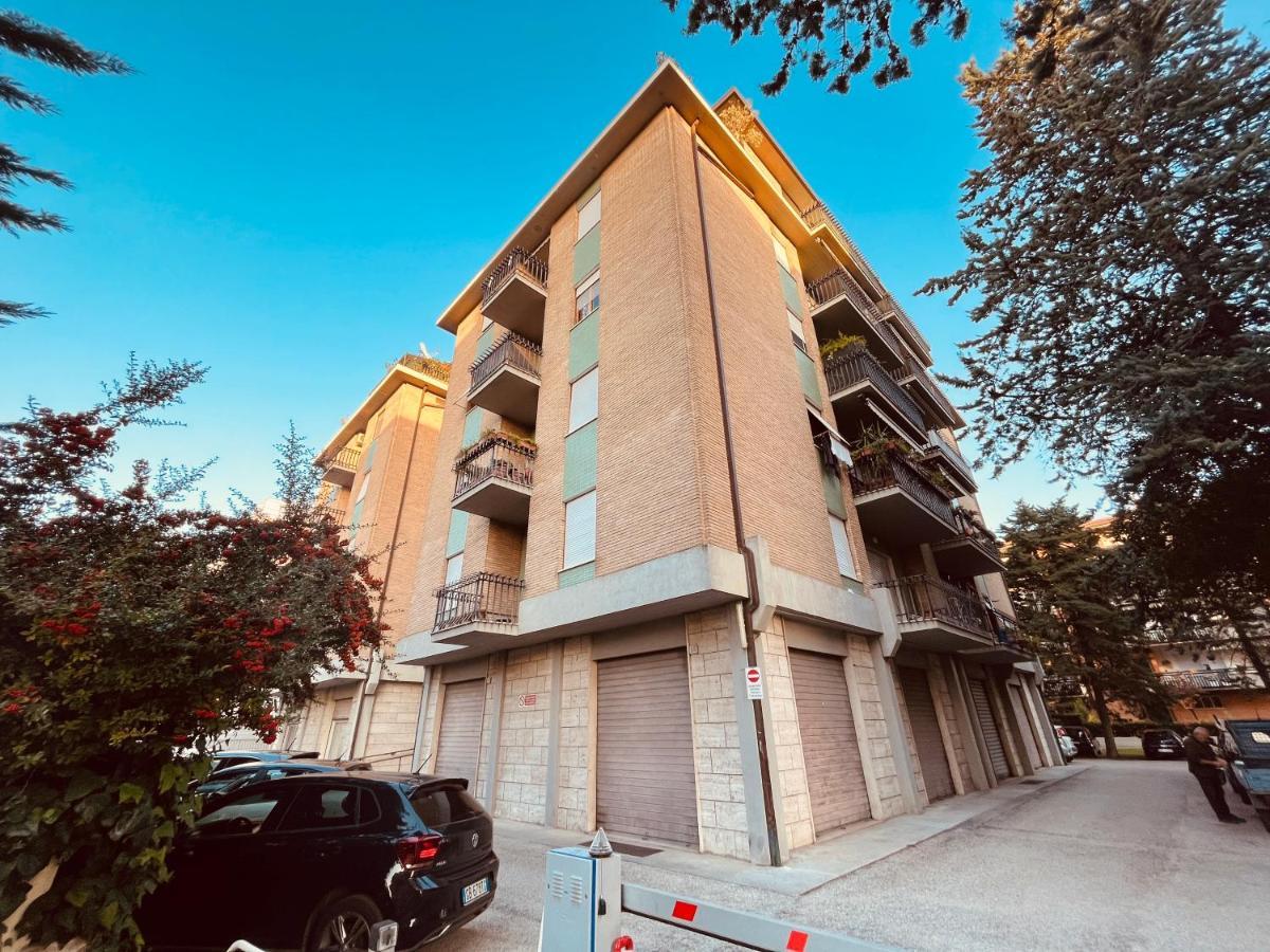 Affittacamere Umberto&Marisa Foligno Exterior foto